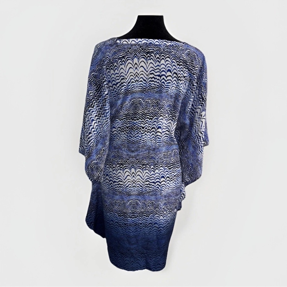 Trina Turk 100% Silk Blue Waves Beach Cover Up/V-Neck Dress w/Dolman Sleeve SZ 4 - Picture 4 of 5